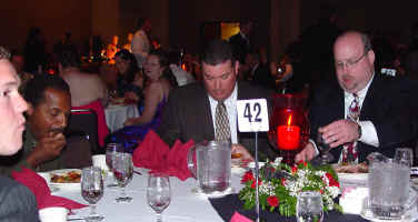 2004-prom-30.jpg (64075 bytes)